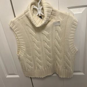 H&M cut off sweater